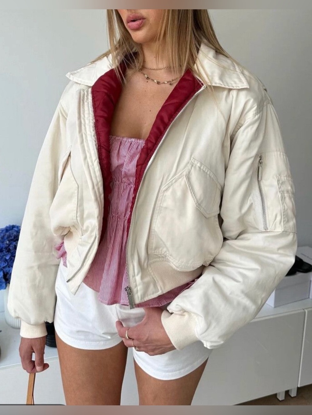 Scarlet & Sam Capsule Bomber